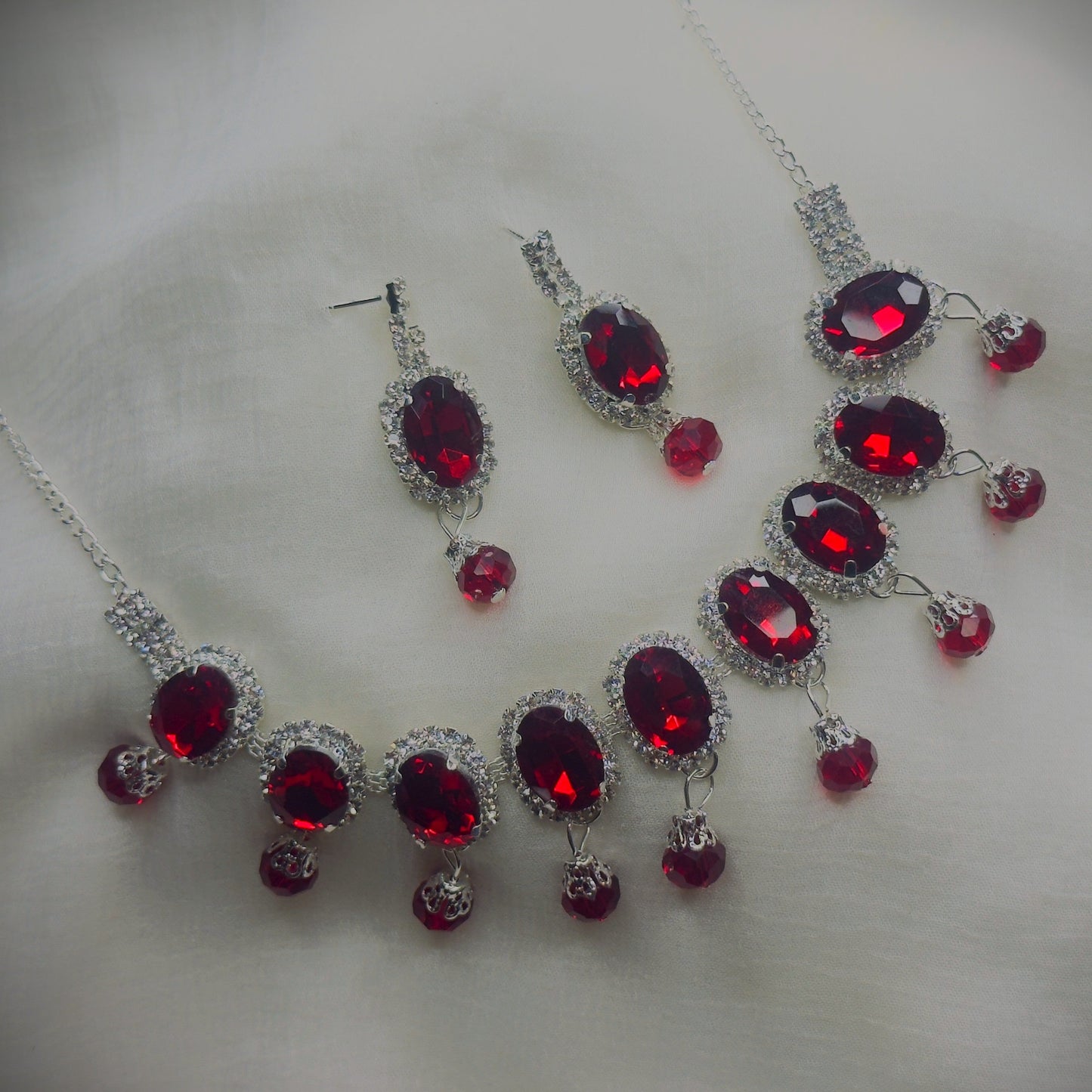 Glamorous Red Crystal Necklace and Earring Set